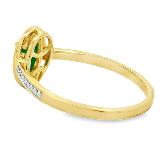 .55ct Chalcedony Diamond Ring 10KT Yellow Gold