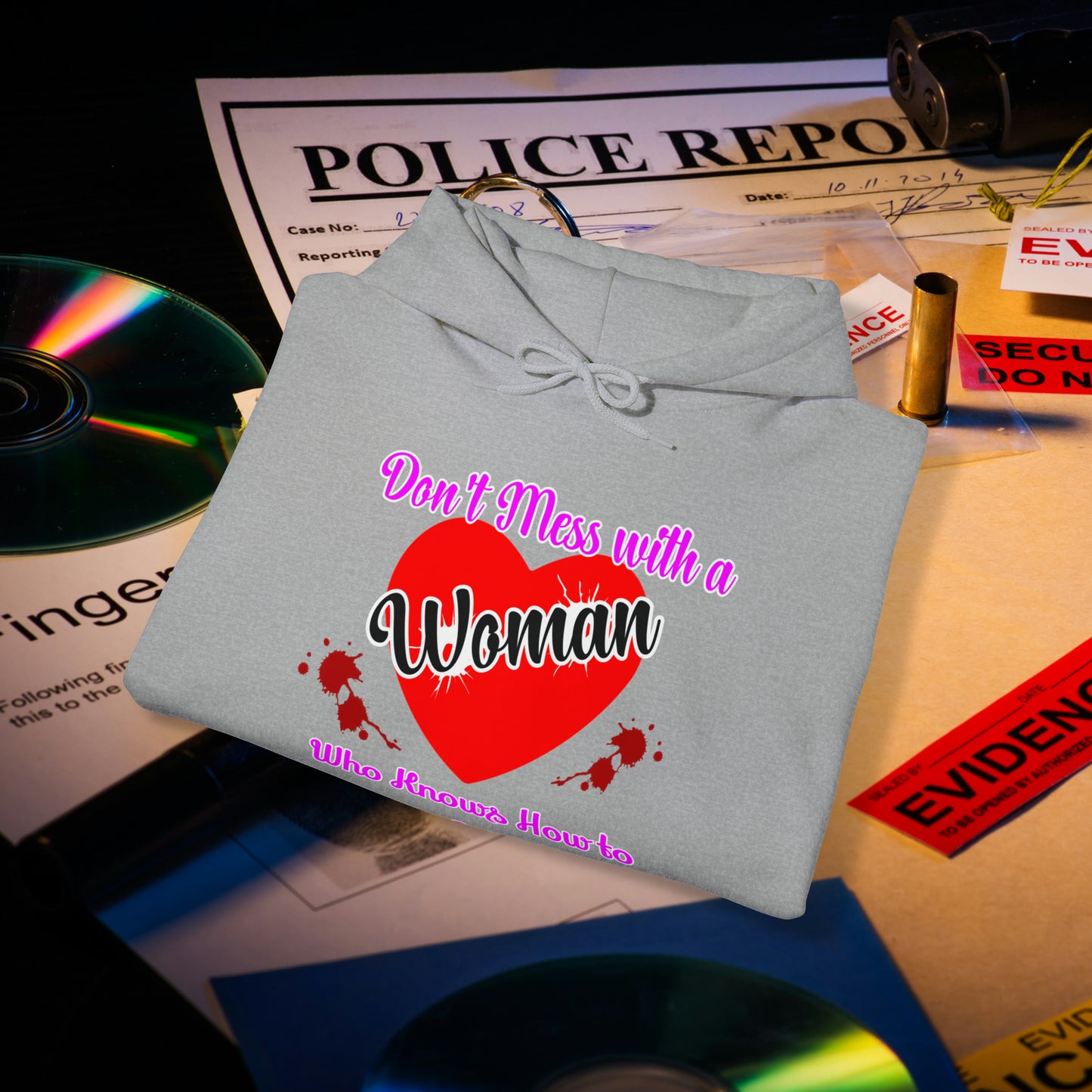 Don't Mess With a Woman who knows how to stage a Crime Scene Unisex Heavy Blend™ Hooded Sweatshirt Gifts for Him Gifts for her