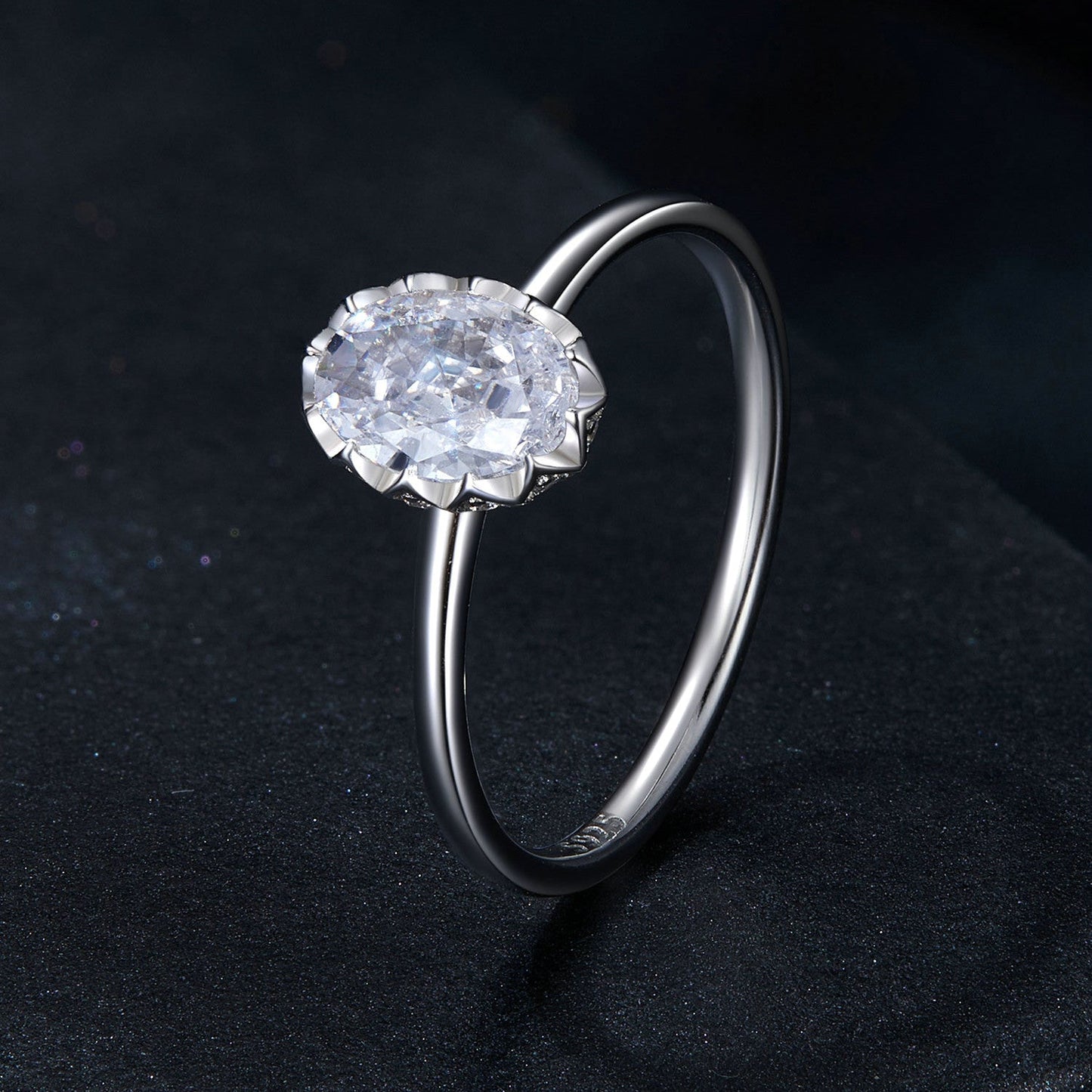 925 Sterling Silver 1.6mm Moissanite 1ct Ring in Size 6 for Women