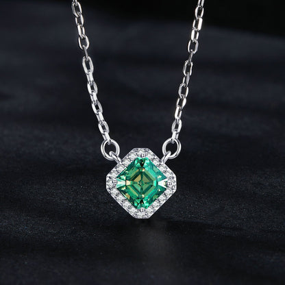 925 Sterling Silver 0.6 Carat Moissanite Pendant Necklace for Women