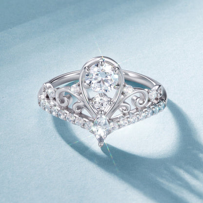 925 Sterling Silver 0.5 Carat Moissanite Ring in Size 6 for Women