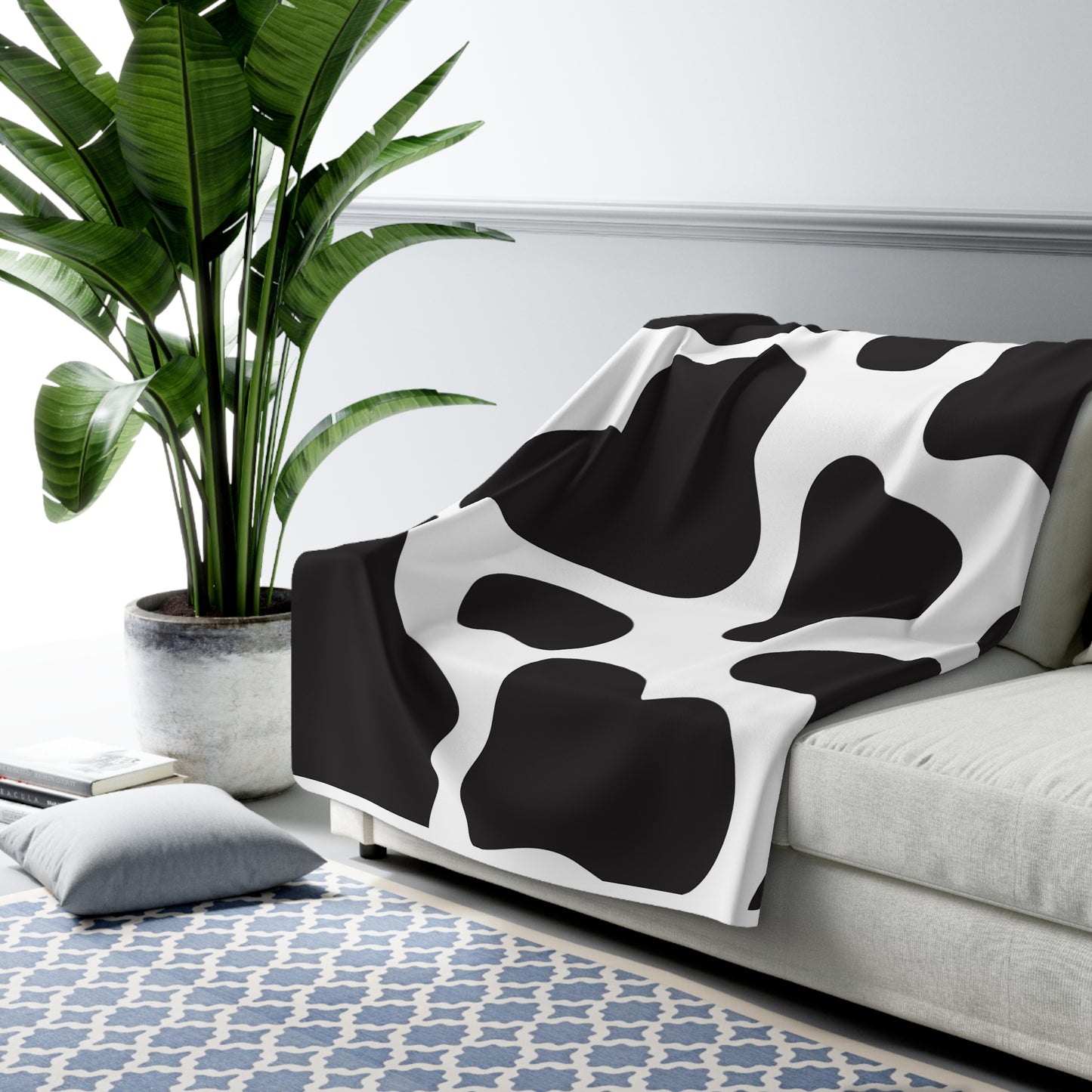 Cow with Black Spots Print Sherpa Fleece Blanket