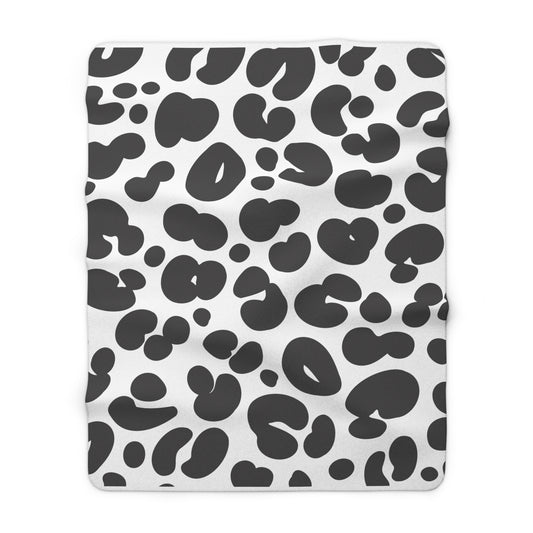 Black and White Cheetah Sherpa Fleece Blanket